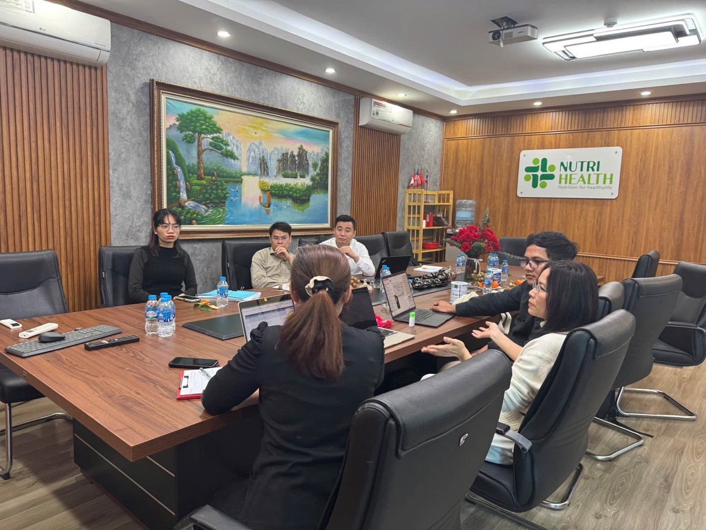 Họp điều hành doanh nghiệp